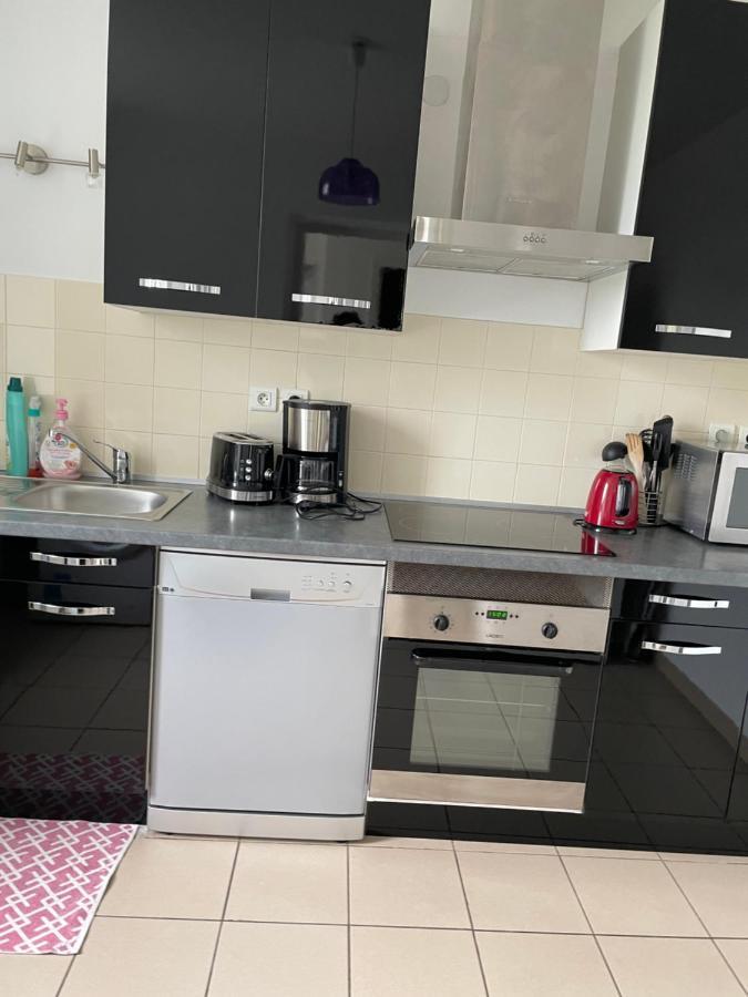 Gite Les Minimes Avallon Dış mekan fotoğraf