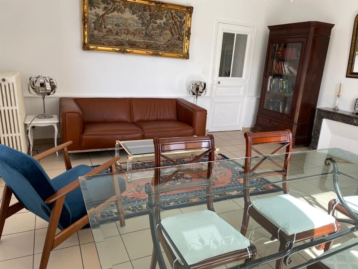 Gite Les Minimes Avallon Dış mekan fotoğraf